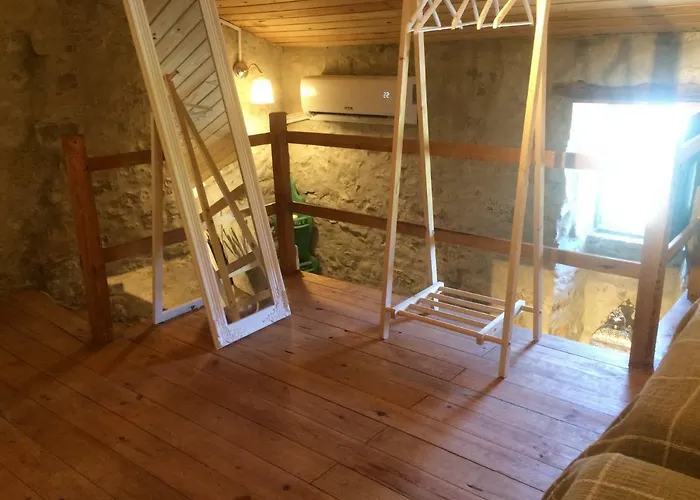Casa Da Azenha Castellvm